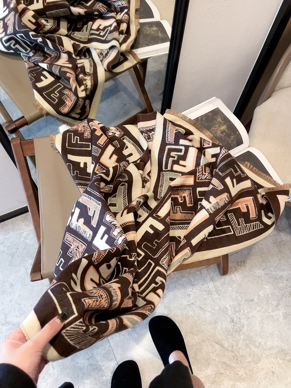 ブランドマフラー着用イメージ